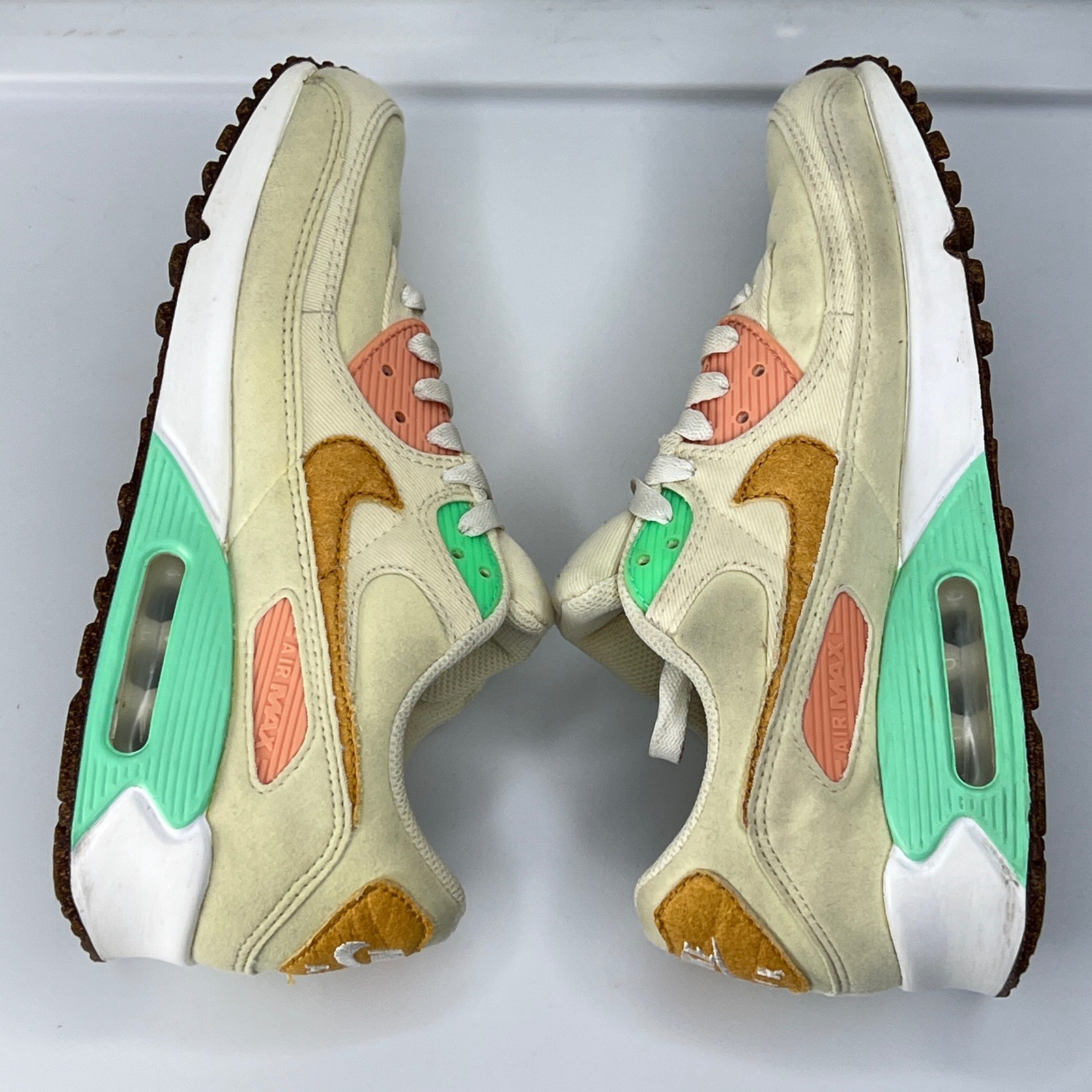 Nike Air Max 90 Happy Pineapple Coconut Milk Green Glow DC5211-100 Womens 8.5