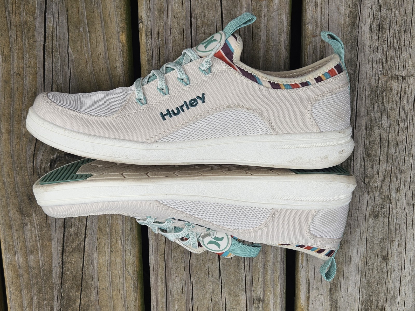 Hurley Castaic Womens Colorful & Functional Casual Fashion Sneaker Shoe Beige 10