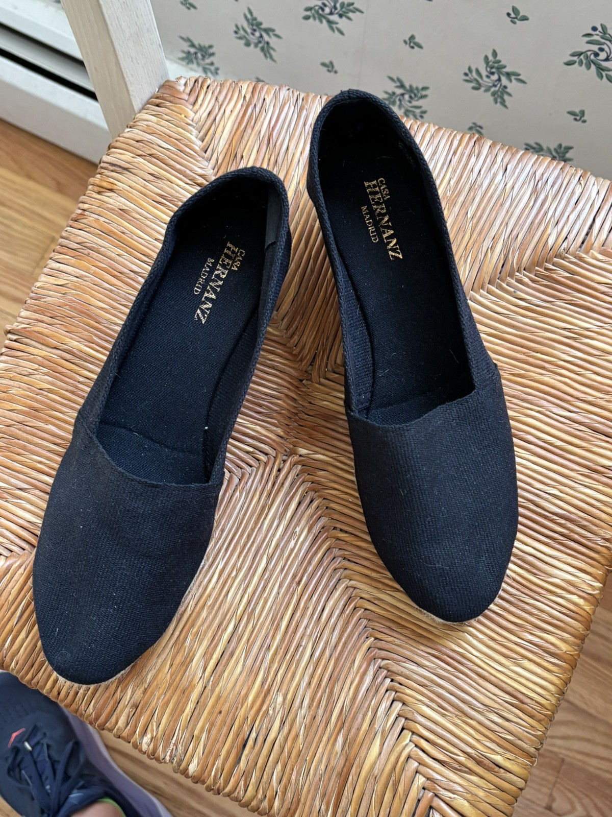 Worn Once! Casa Hernanz Canvas Wedge Espadrilles EU40, US9, Made in Spain, Black