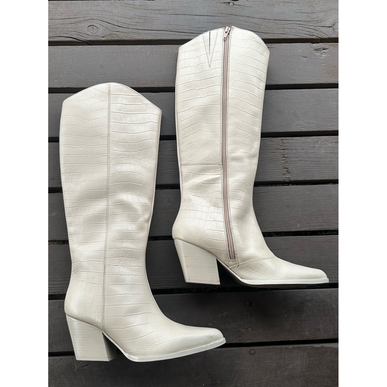 Seychelles Begging You Pointed Toe Croc Embossed Cream Leather Boots New!