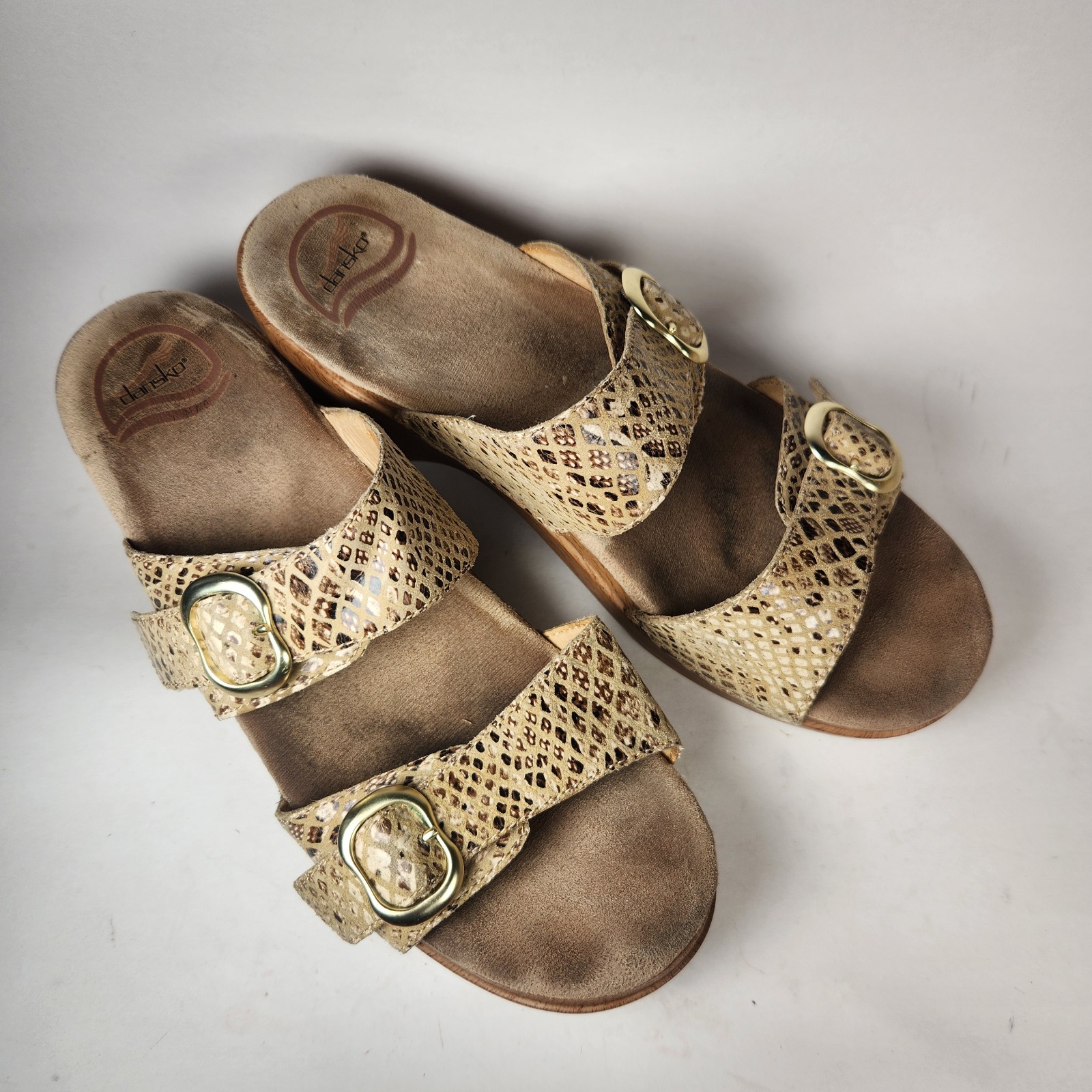 DANSKO Womens Sophie Sandal 9.5 EU 40 Beige Snake Print Leather Open Toe Shoe