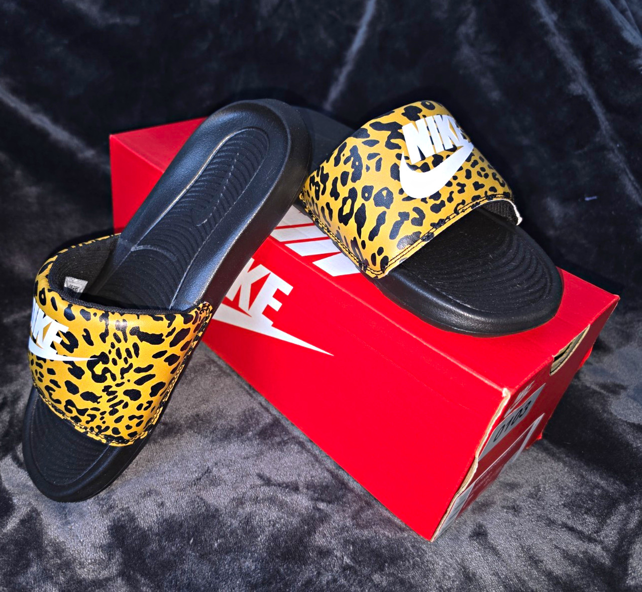 Nike Victori One Slide Print Animal Print Brown/Black/White US 7 CN9676-700