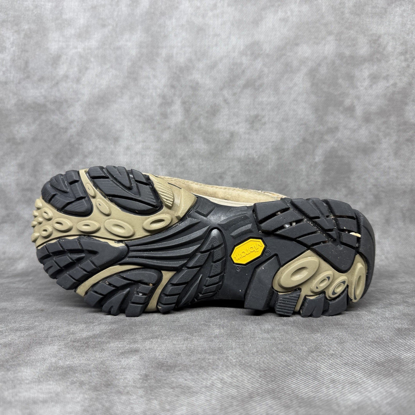 Merrell Pulse II Mid Brown and Gray, Goretex, Vibram Hiking Boots Women’s 8