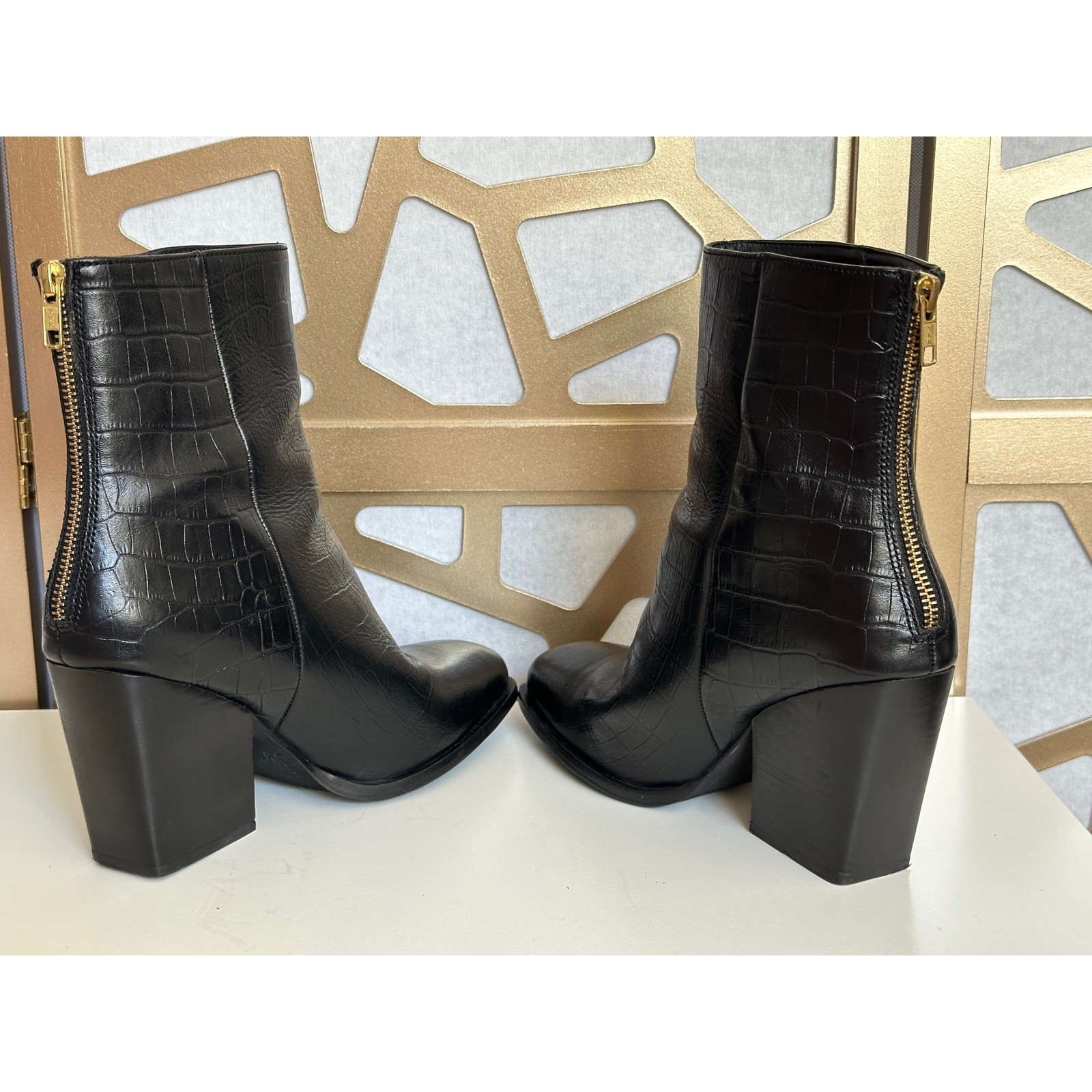 Seychelles Black Croc Embossed Leather Square Toe Block Heel Ankle Boots 8.5