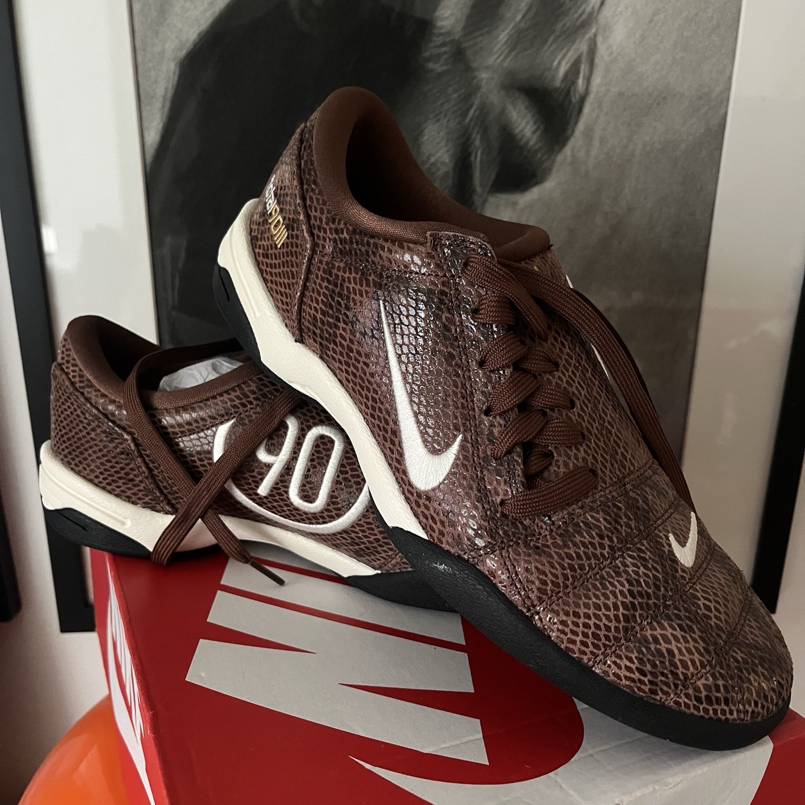 Nike Total 90 Snakeskin Ivory Pale Fauna Brown Size Us 10 Woman’s / 8.5 Mens