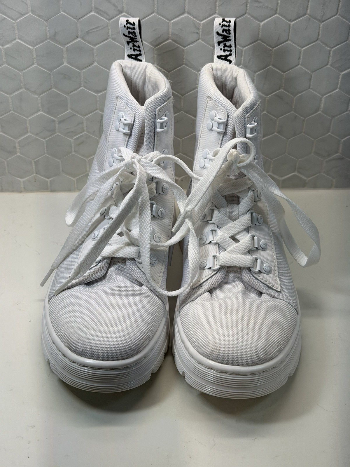 Dr. Doc Martens Combs W Combat Boots Women’s Size 8 All White Air Ware Nylon