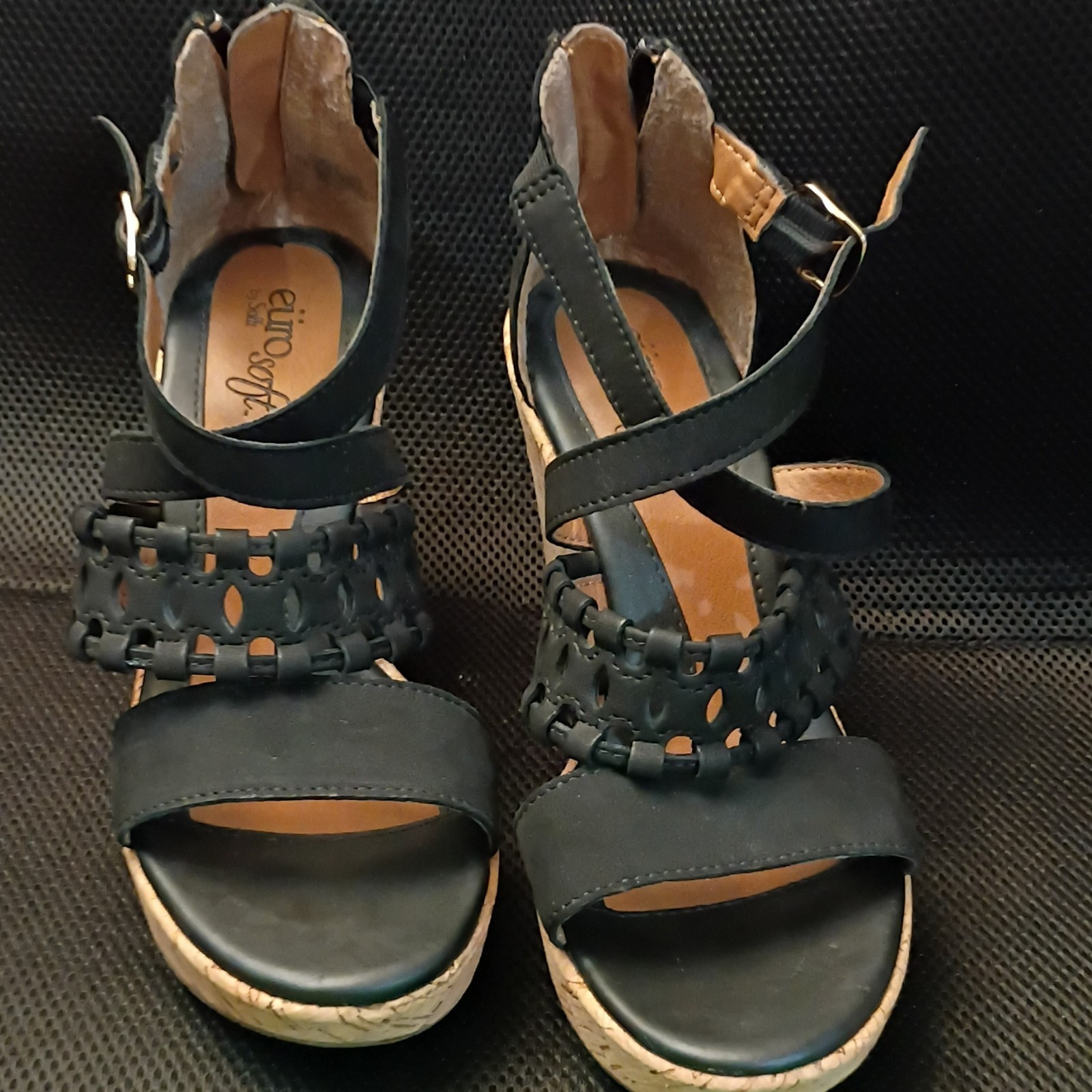 Eurosoft by Sofft Women’s Black Leather Strappy Wedge Sandals Ankle Strap 7.5