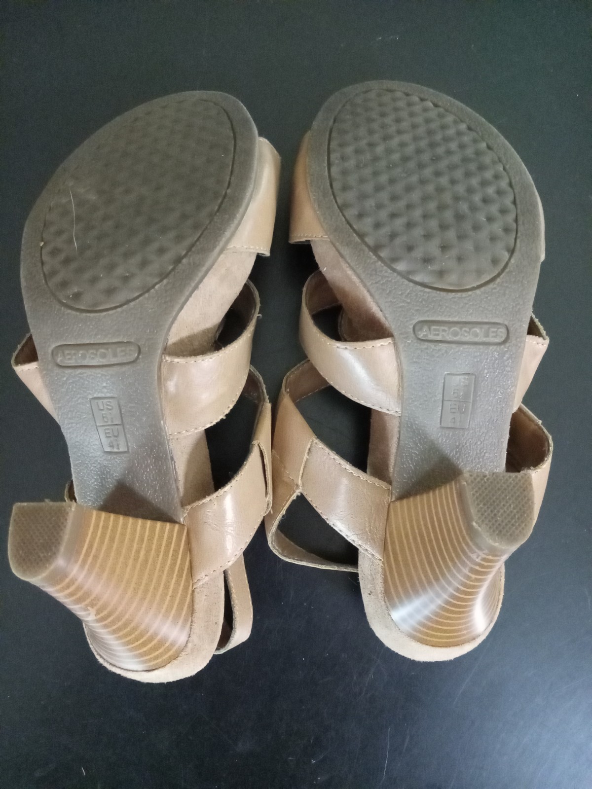 Aerosols Size 6.5 Women’s