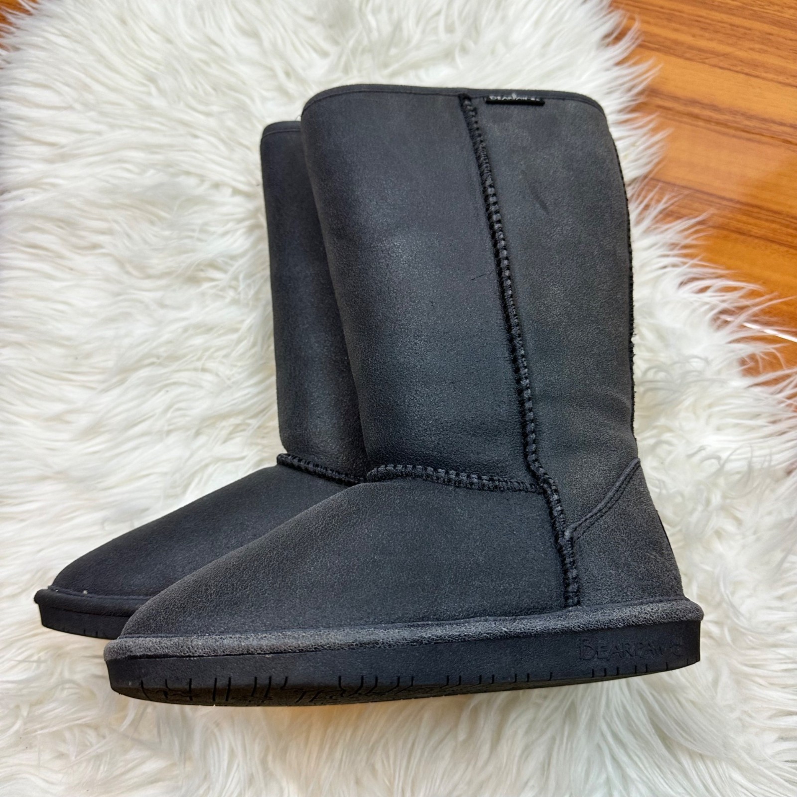 Bearpaw Emma Tall Gray Boots Womens Size 6 Fuzzy Cozy Comfort Winter Fall