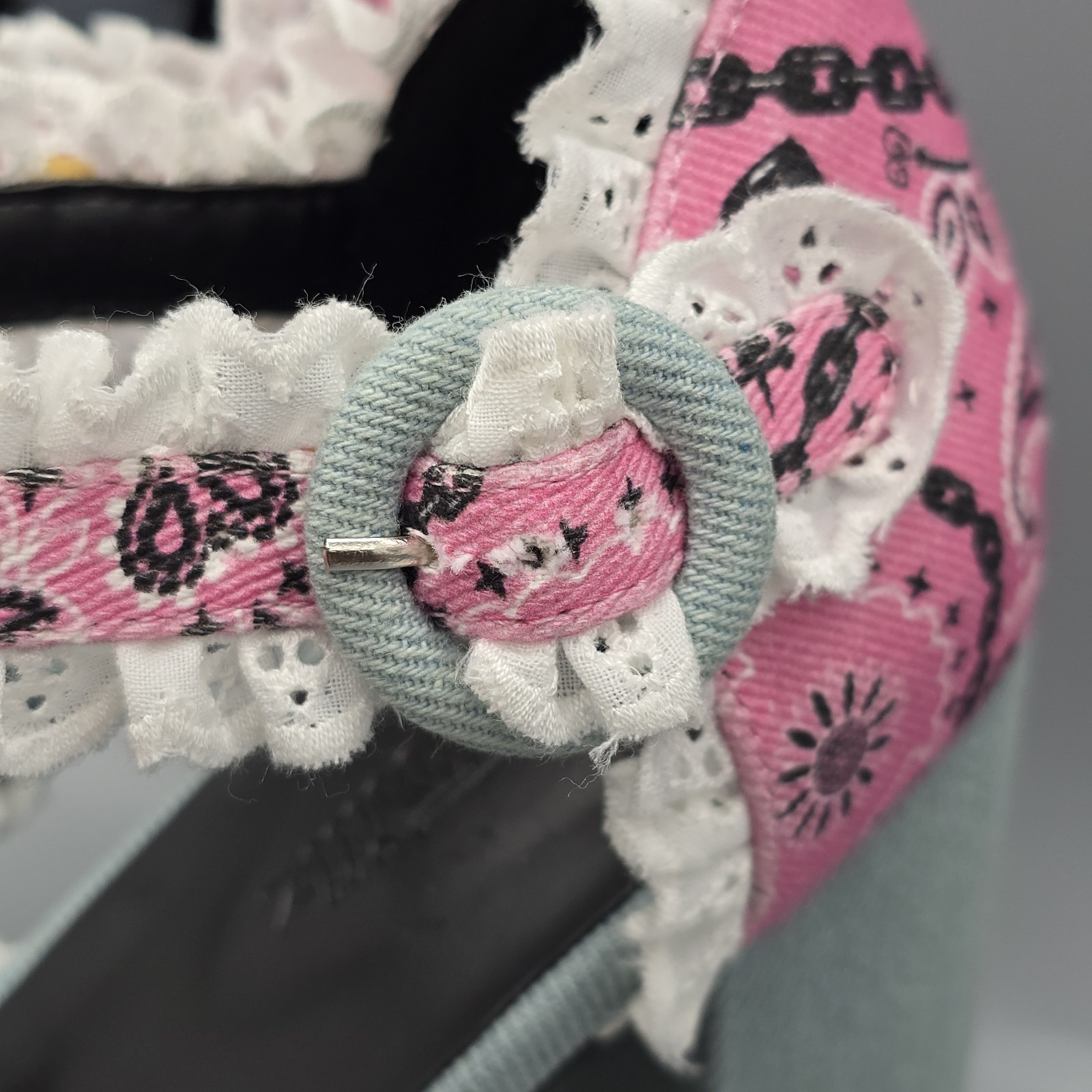 Dolls Kill Denim Pink Bandana Eyelet Platform Heels by Sugar Thrillz Size 9 M