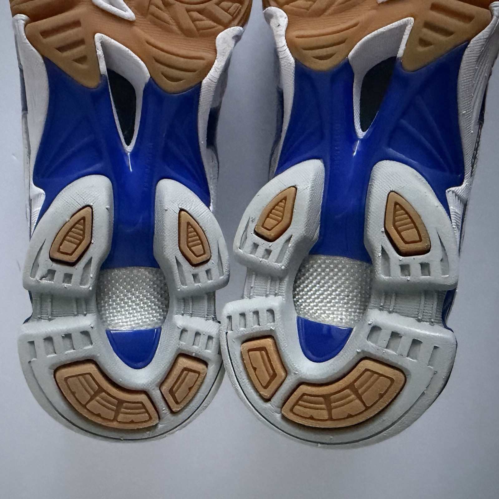Mizuno Wave Bolt 6 Womens Volleyball Court Shoe Blue White 10 NEW