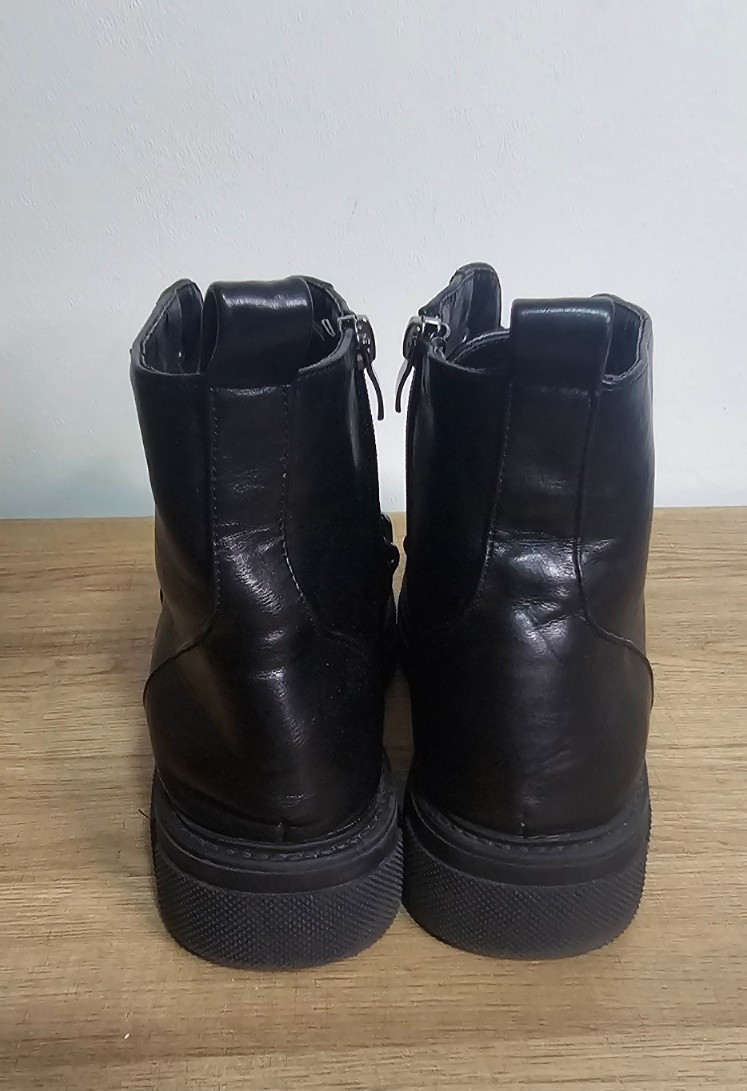Chase Chloe Combat Boots Womens Sz 11 Black Chain Booties Grunge Lug Edgy