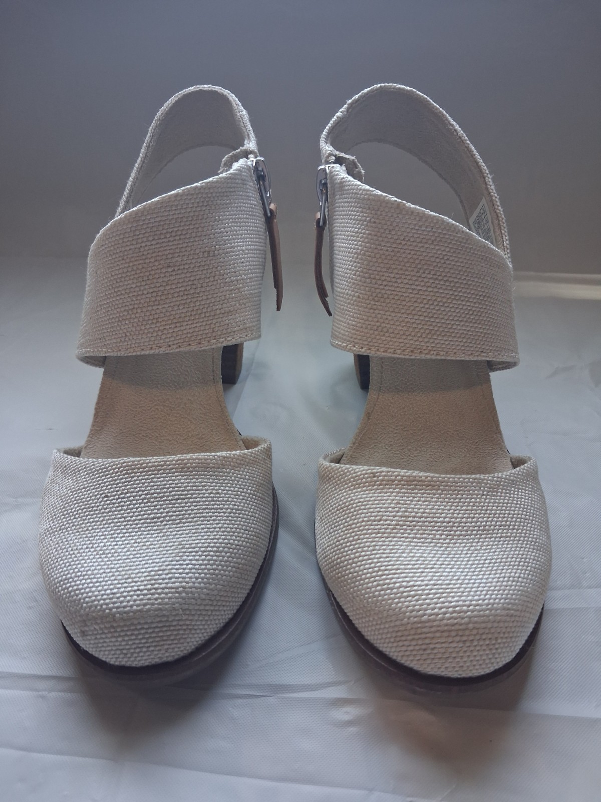 TOMS Majorca Closed Toe Sandals Womens 6 Dress Shoe Pump Wedding