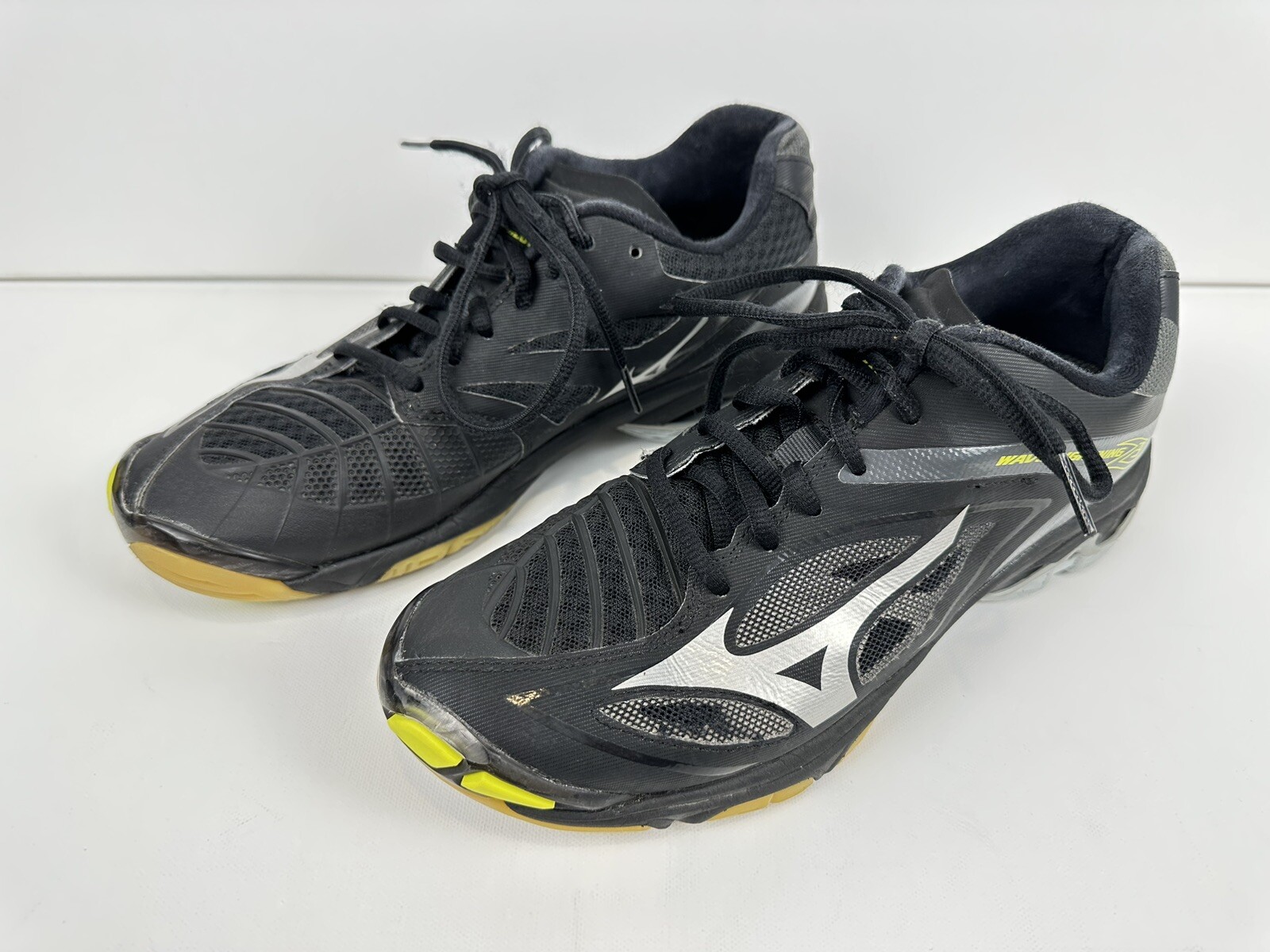 Mizuno Wave Lightning z3 Volleyball Shoes – Women’s Size US 7 – Black/Silver