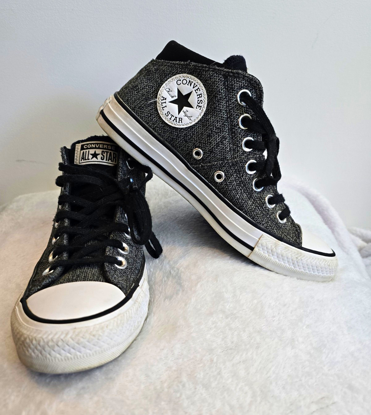 Converse Chuck Taylor All Star Madison Mid Top Wmn Black/White 562491C