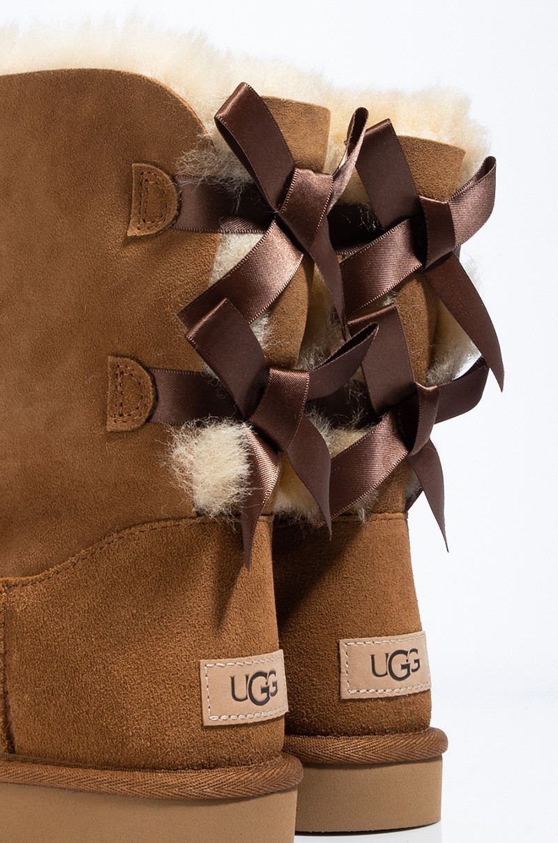 Women’s Ugg Australia Bailey Bow II Boots Sheepskin Winter Boots, Chestnut