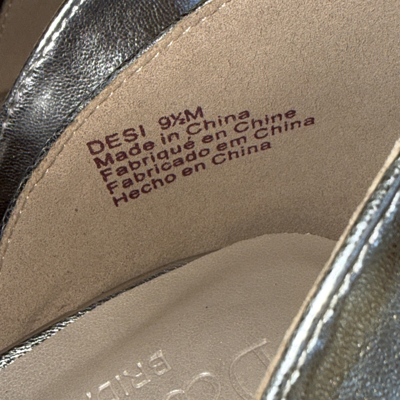 David’s Bridal Metallic Silver Desi Pumps Size 9 1/2 New With Box