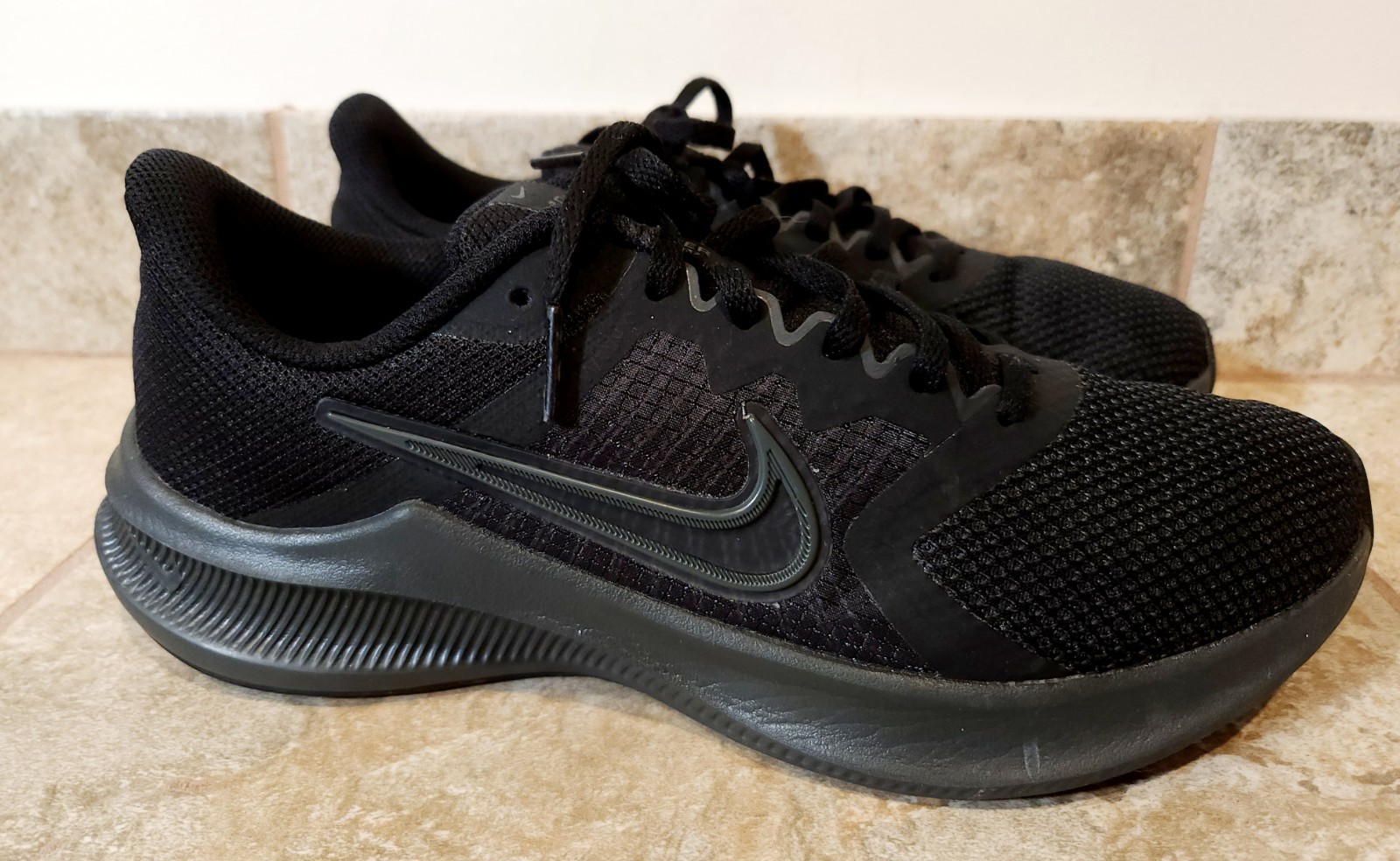 Nike | Downshifter 11 Triple Black CW3413-003 Running Training Sneaker Women’s 9