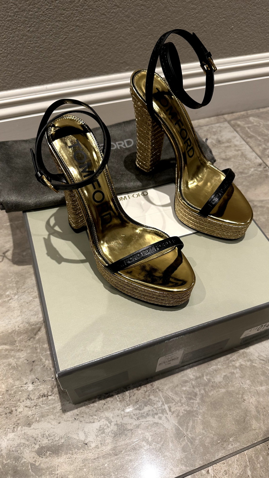 TOM FORD Black Leather & Gold Metallic Platform Sandals 37.5 – 7.5 US