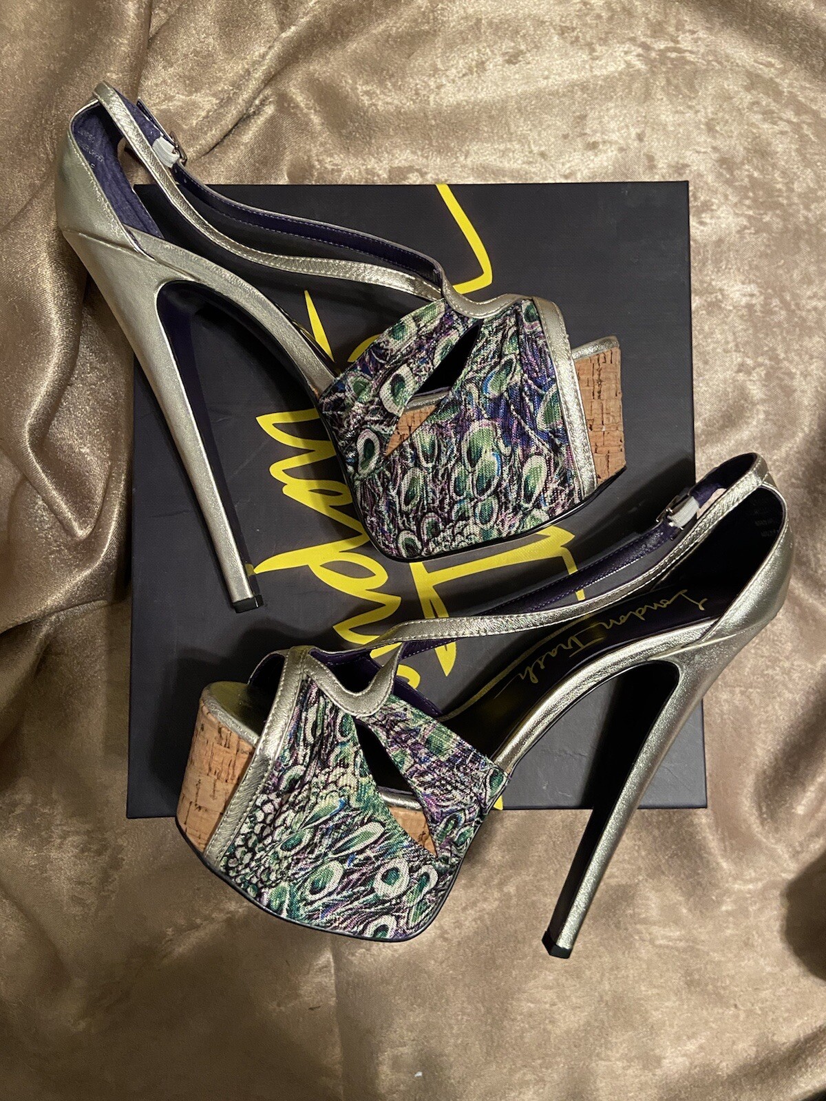 NIB London Trash Platform Silver Peacock heels Calypso Gorgeous!!!