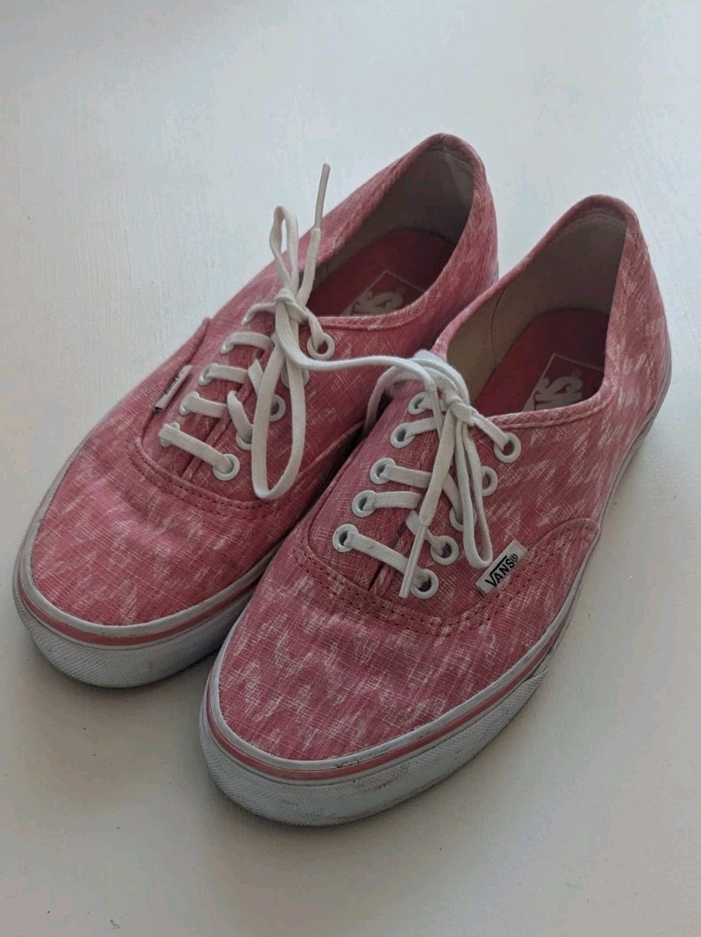 Vans off the Wall Sneakers Pink White Chevron Knit Women’s Size 8 Grunge Skater
