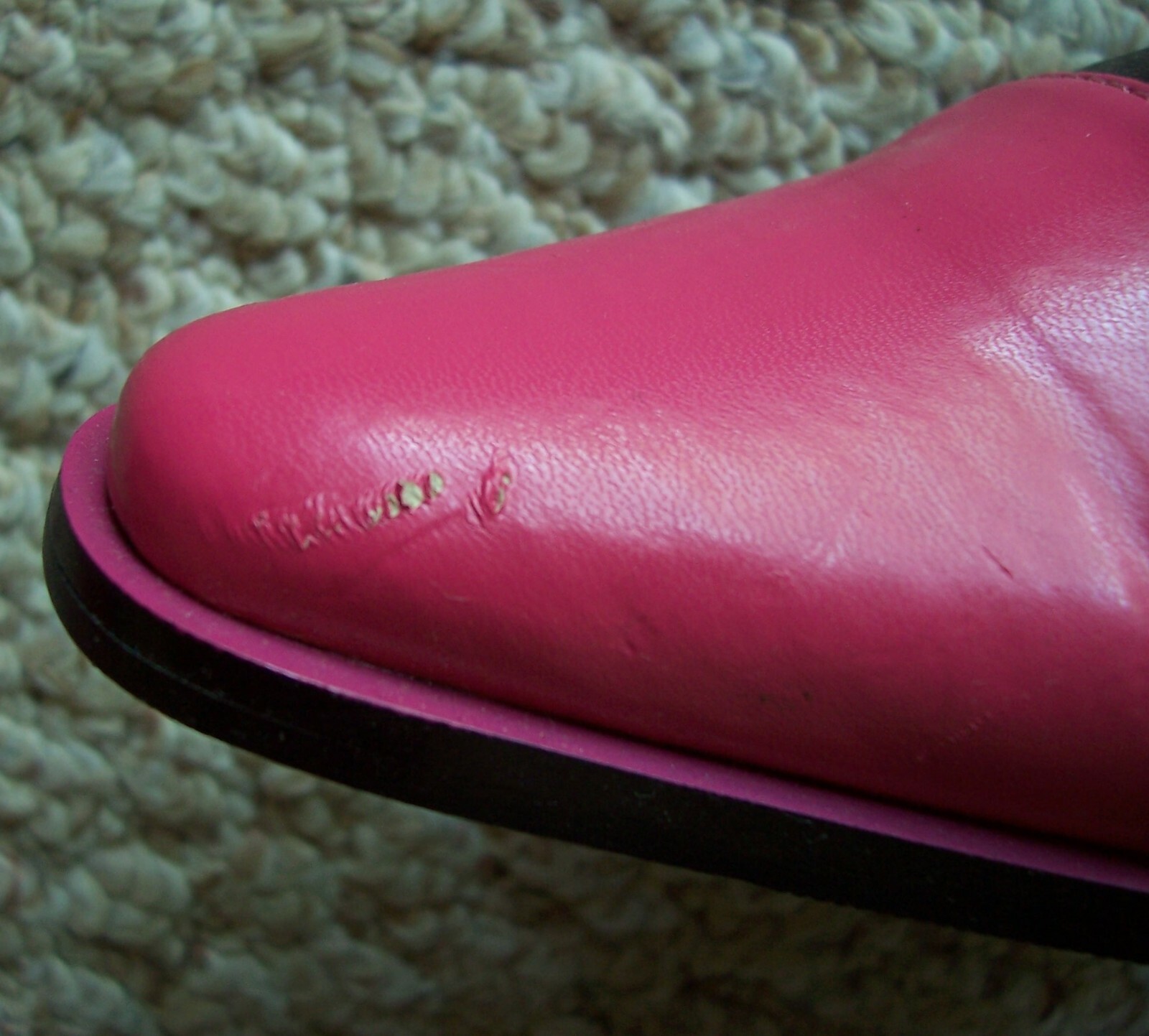 New Miss V High Heel Pump Shoes Fuschia and Black Size 7