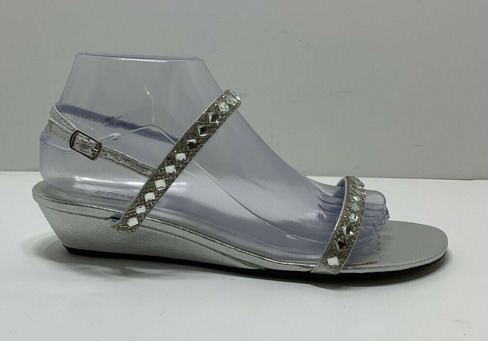 Dyeables Jasmine Shimmer Wedge Sandals Silver Size US 8.5D