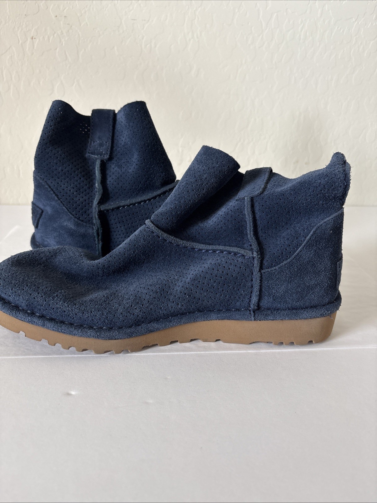 UGG Classic Unlined Mini Perf Boots Blue size 7