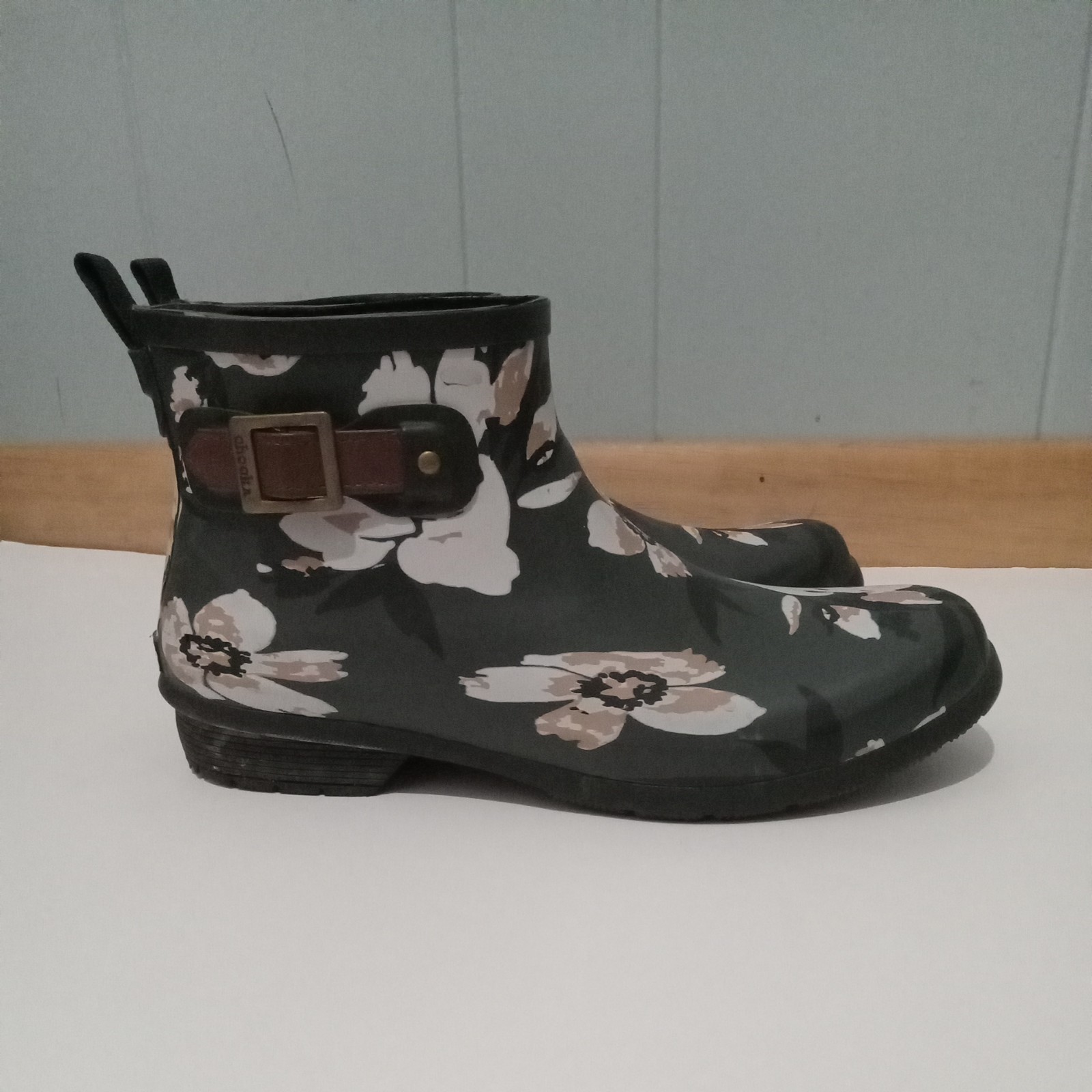 Chooka Downtown Rosa Shortie Waterproof Rain Gardening Boot Black Floral W 11