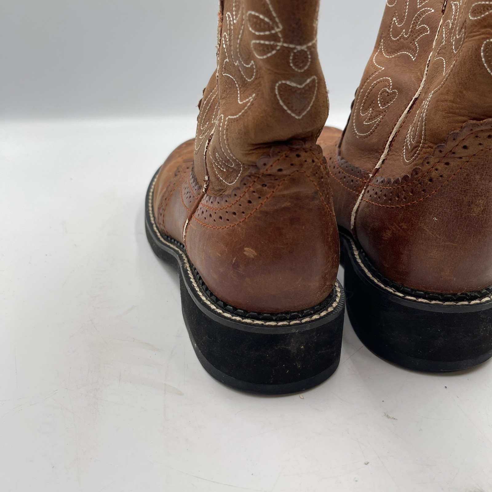 Ariat Fatbaby 10000860 Women’s 7 B Ankle Boots Saddle Leather Cowgirl Western