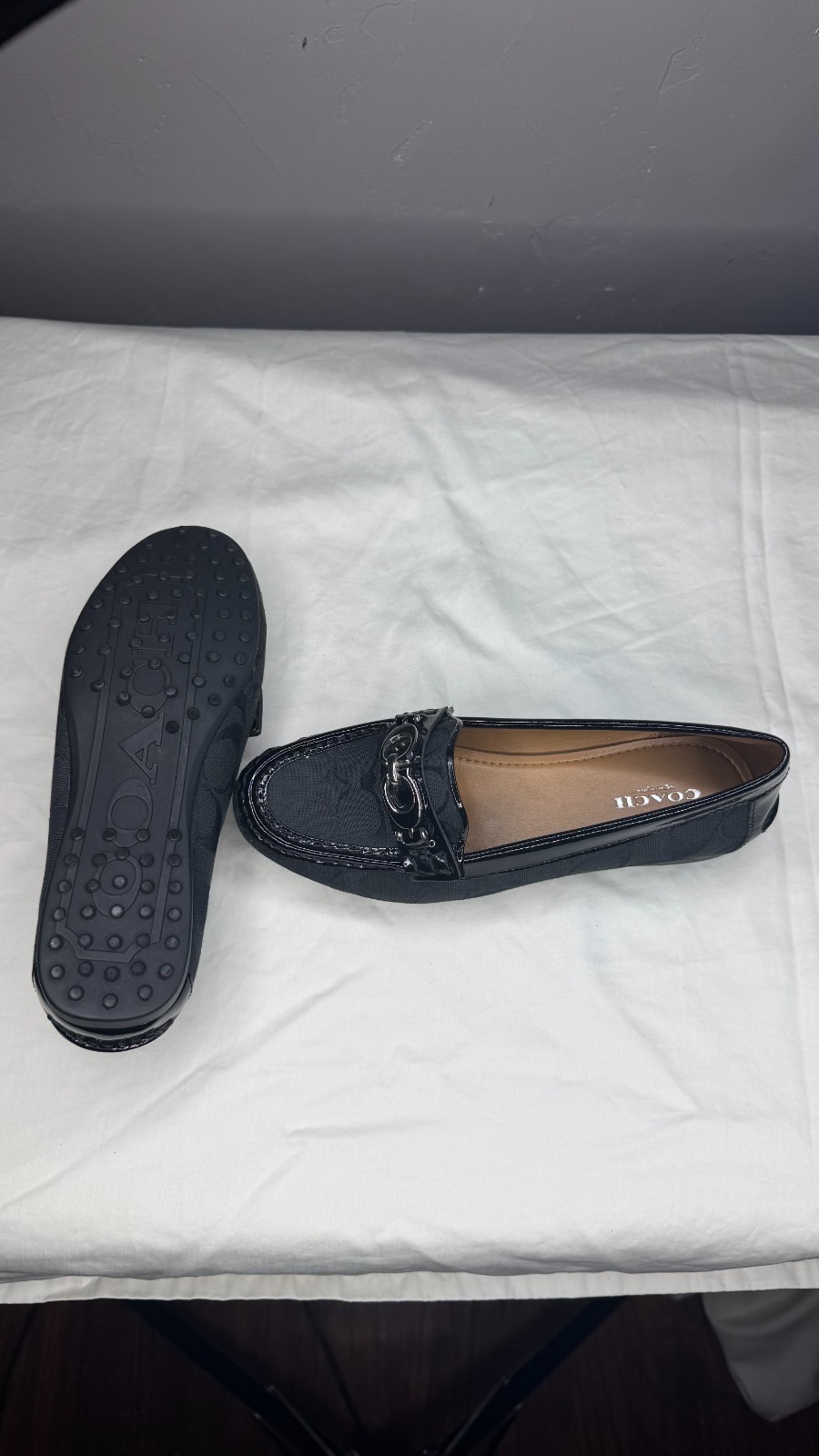 Coach Amber Signature C Canvas Loafers Black Patent Leather Flats Women’s Size 6