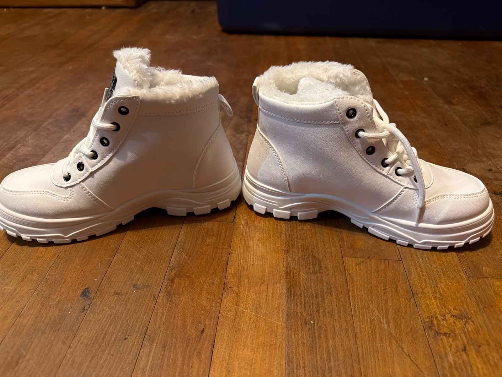 evolutions fashion boots size 9/9.5 women’s