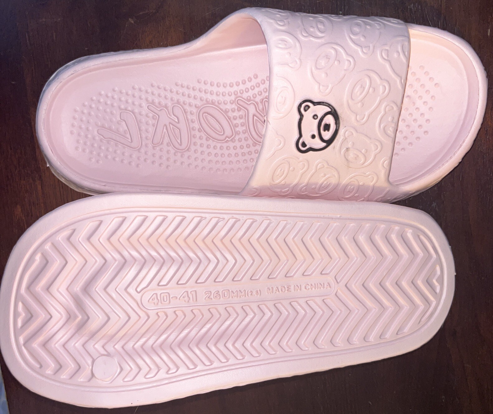 NEW CUTE BEAR PILLOW SLIDES PINK SZ 9-10 GARDEN BATHROOM SHOES NIB USA