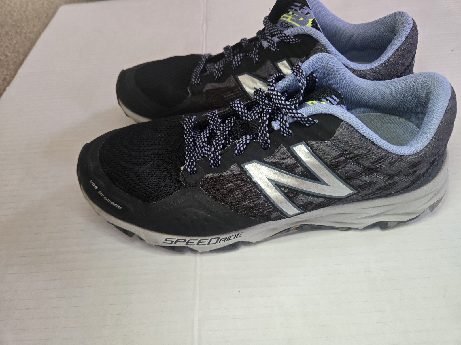 NEW BALANCE TRAIL RUNNING SHOE WT690LB2 LAVENDER BLACK SIZE 8.5 WOMEN’S