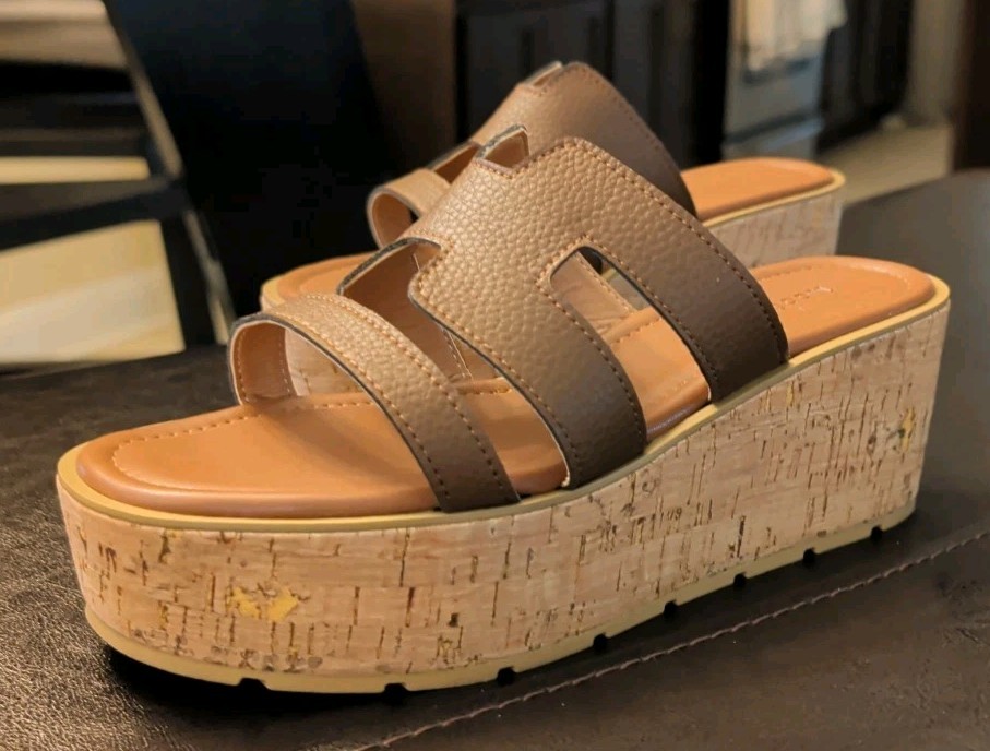 Poetic Beauty Wedge Sandal Mood:On South Korean 230mm / US 6