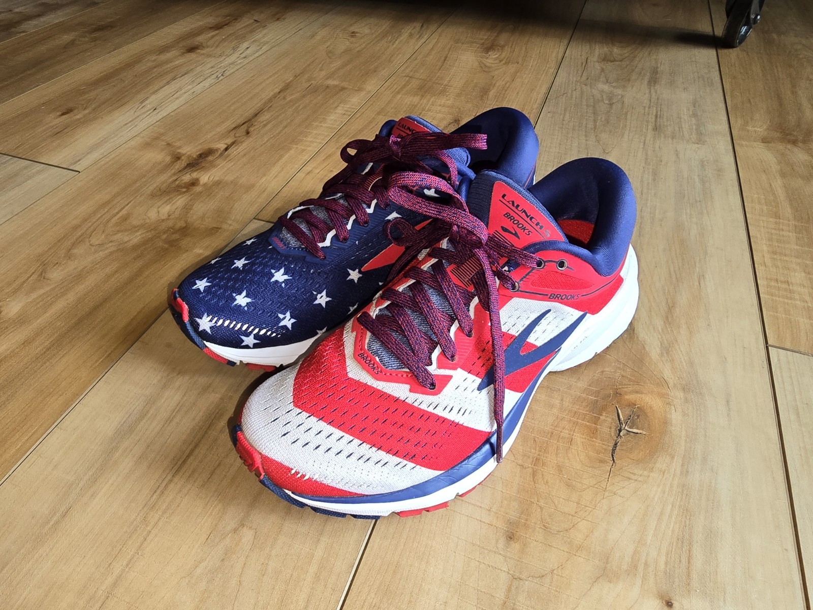 Brooks Launch 5 Victory Stars Stripes 4th USA Women’s Running Shoes sz 7