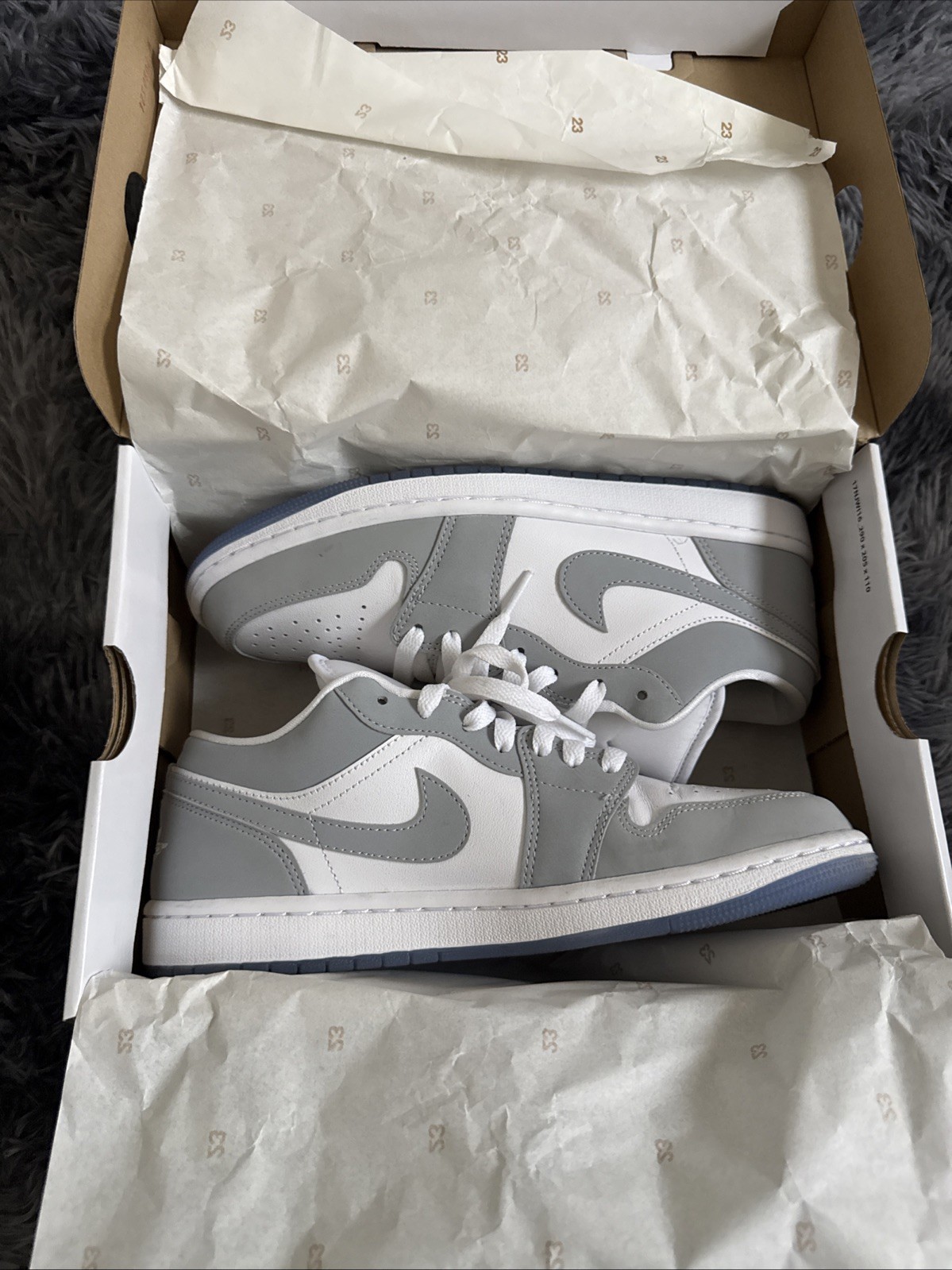 Size 9.5 – Jordan 1 Low White Wolf Grey W