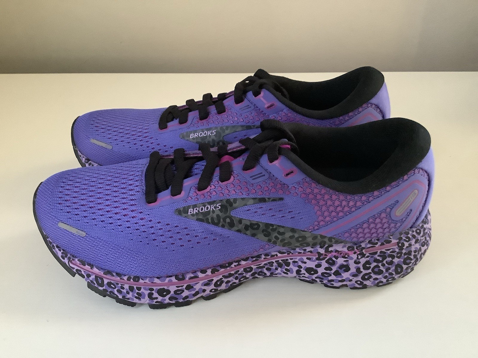 NEW Brooks Ghost 14 Run Wild Limited Edition Women’s Running Shoes – Sz 7.5