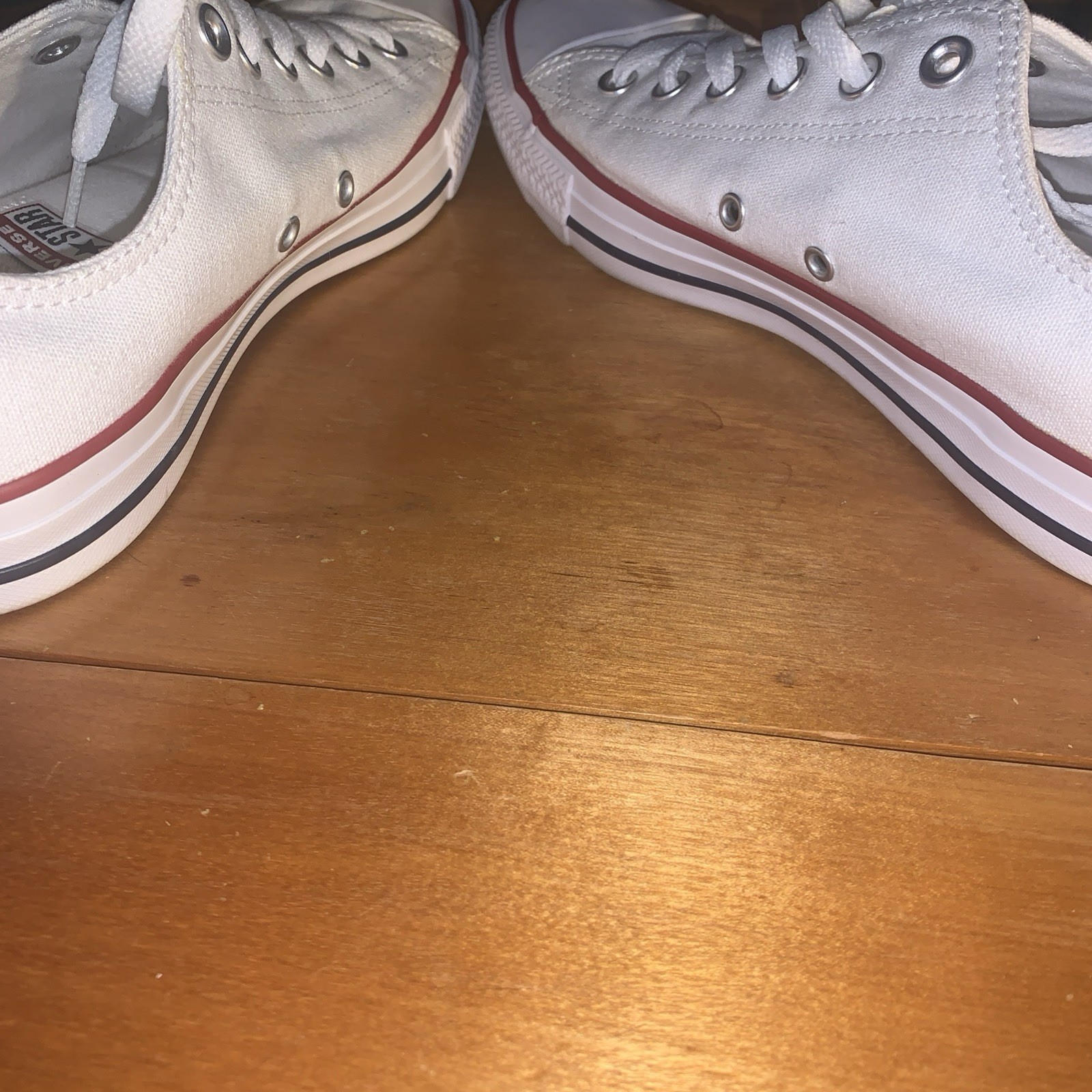 Converse Chuck Taylor All Star Low-Top sneakers in white 8 men 10 women