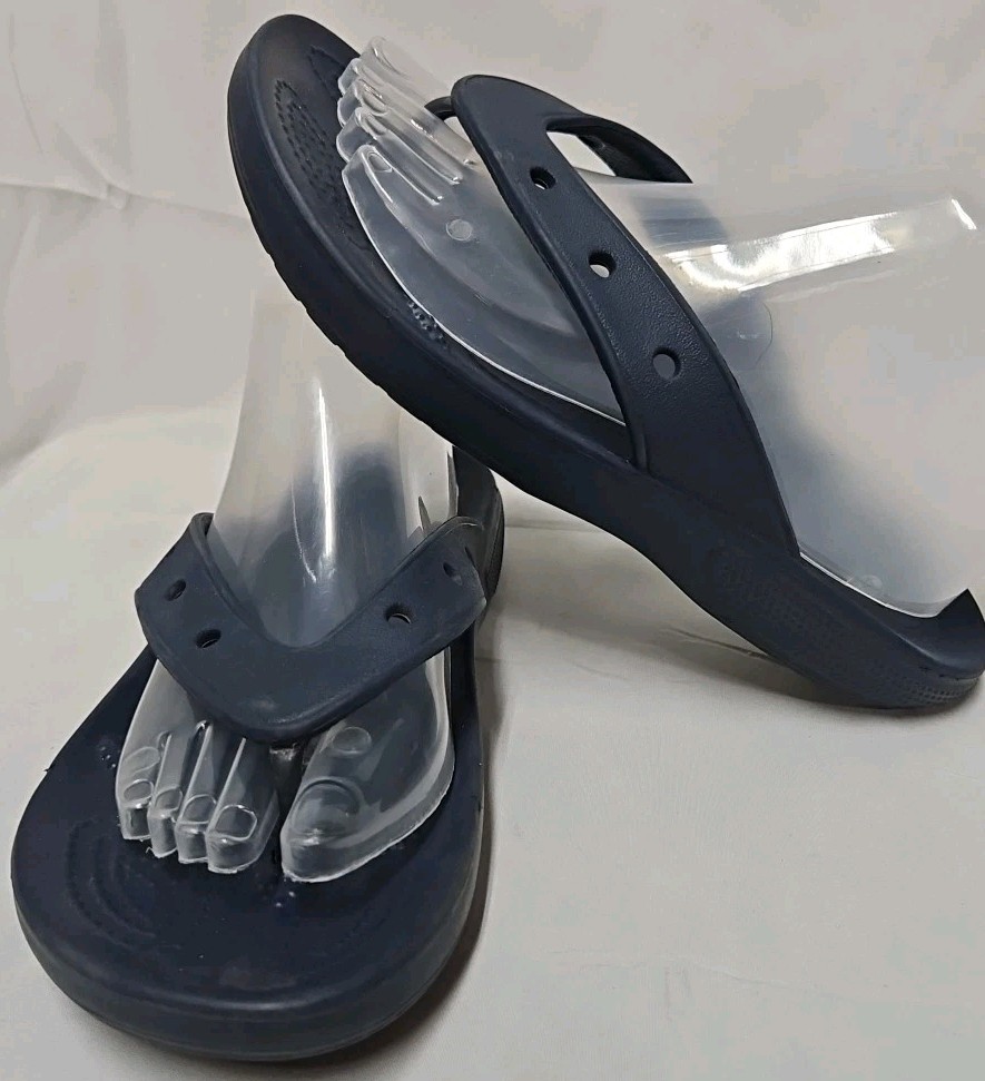Crocs Baya II Flip Flop Thong Sandals Unisex Navy Blue Women’s Size 9 Men Sz 7