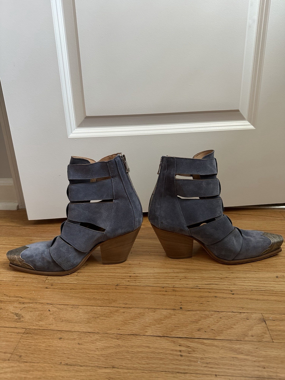 Free People Brayden Western Blue Suede Cutout Heeled Ankle Boots EUC Size 10