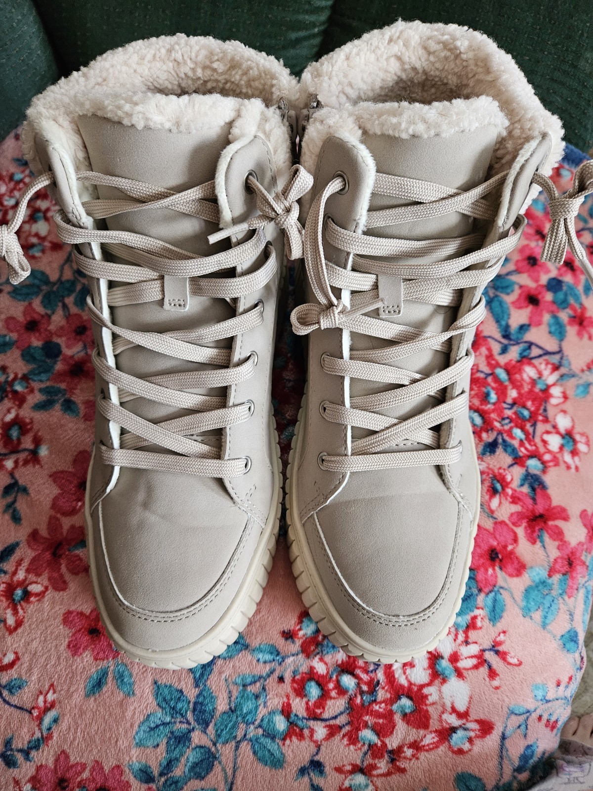 SNEAKER BOOTS. ZIP & LACE. GREAT CONDITION. Size 9. GREAT CONDITION SEE PHOTOS.
