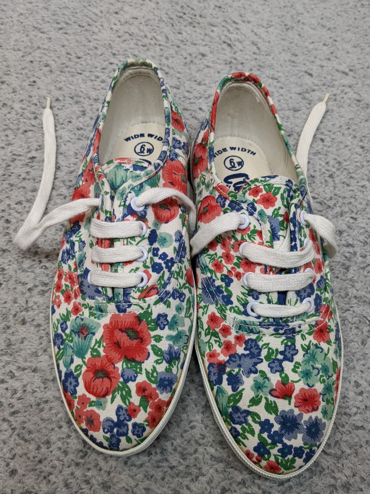 Vtg 90s Coasters Floral Canvas Sneakers Womens Size 6 Cottagecore Lace Up NIB