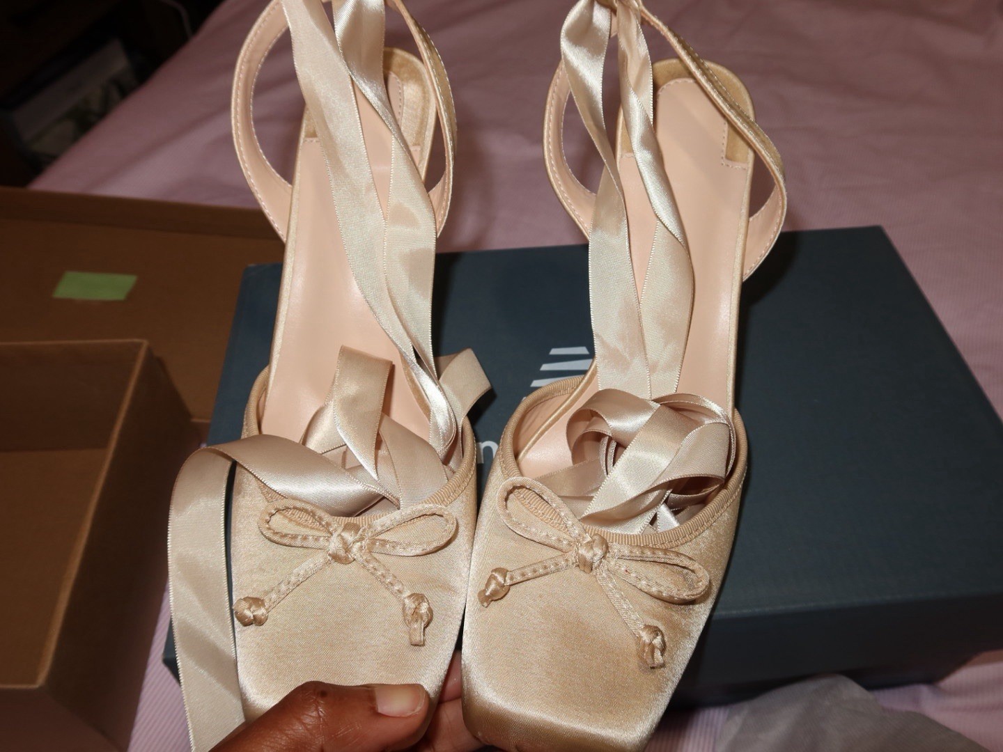 New Balance Women’s Beige Silk Slingback Stiletto Heels Square Toe Bow 8.5
