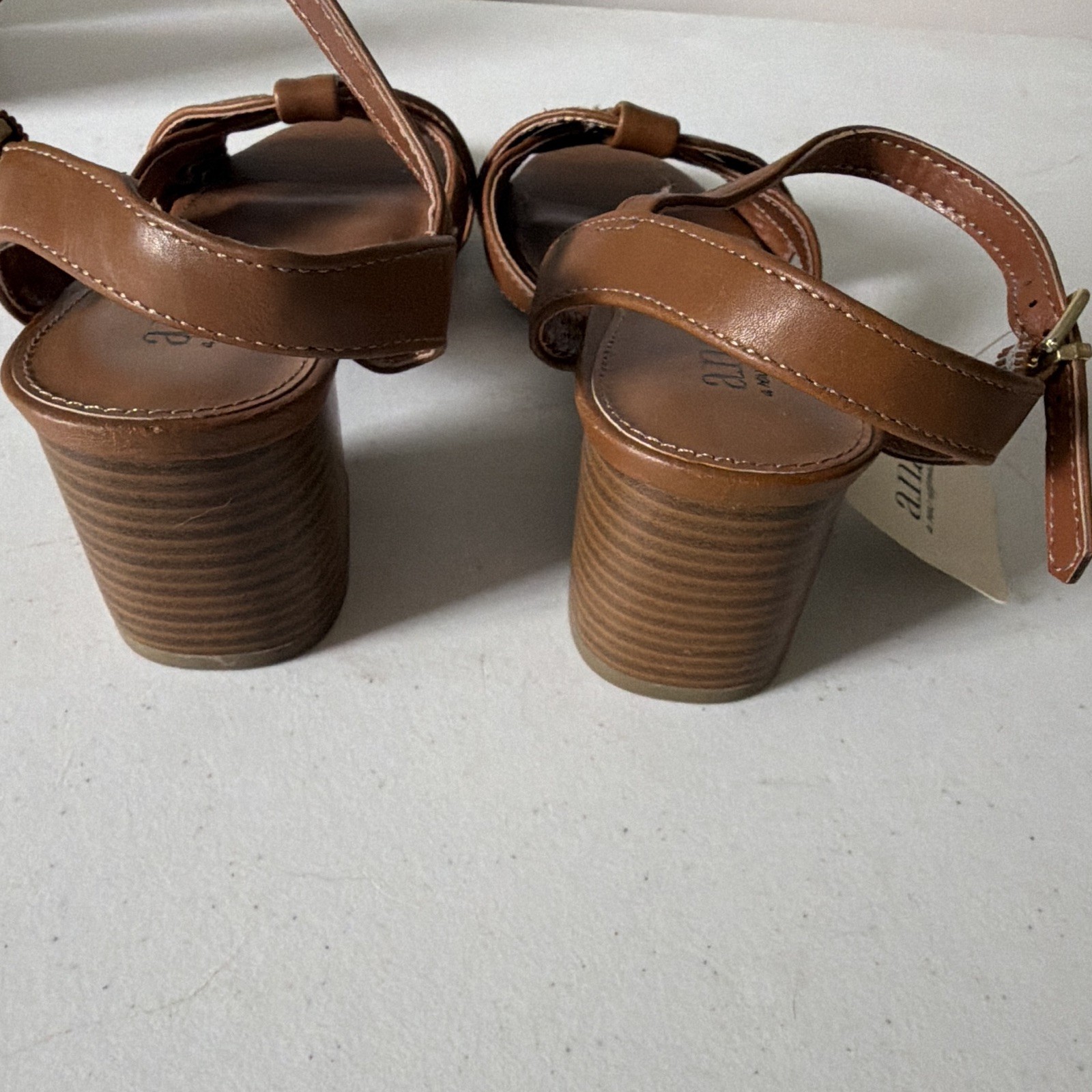 a.n.a Brown Women’s Ankle Strap Sandals Buckle Block Heel Synthetic Size 8