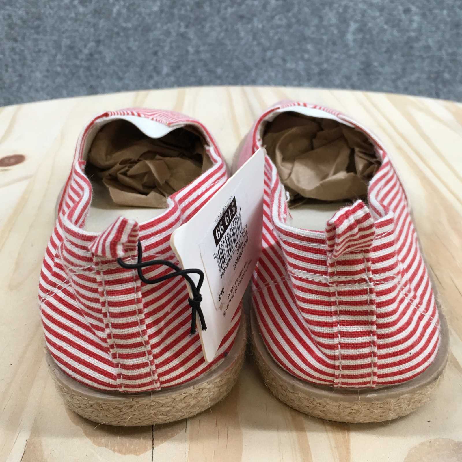 Gold Toe Shoes Womens 9 Slip On Sneakers Red White Stripe Canvas Casual NEW