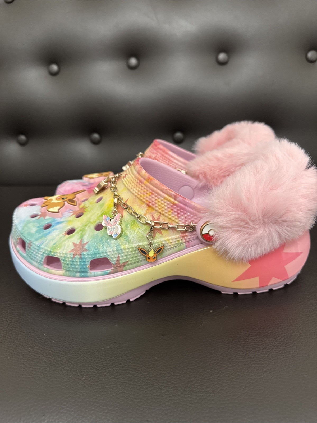NEW Crocs Pokemon Eevee Classic Platform Clogs Womens Size 7 Pink Multi Fur