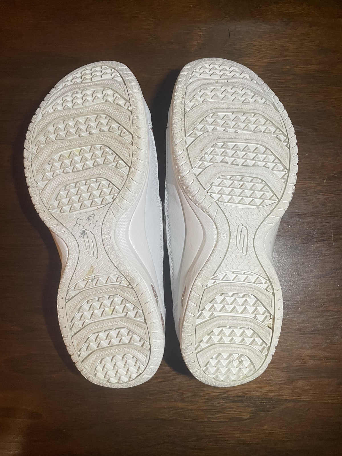Skechers Commute Time Relaxed Fit Washable Mules-Flirty Floral-White-8.5-A399446