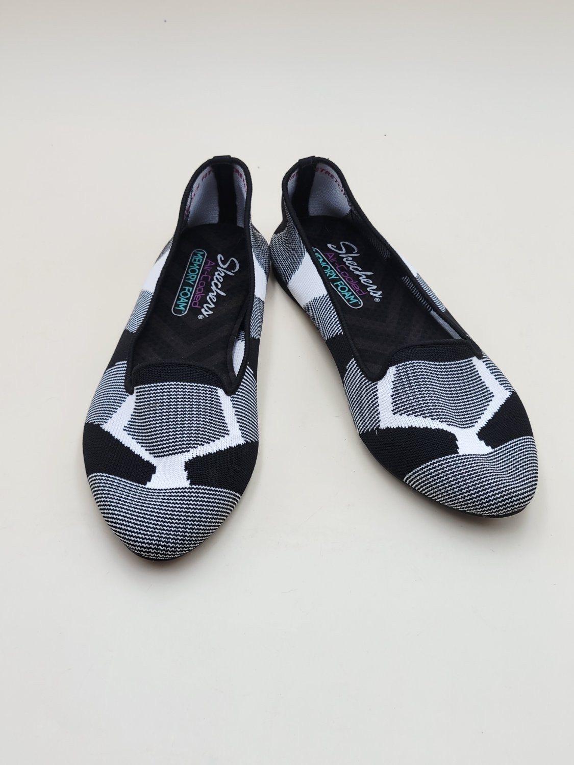 Skechers Cleo Sherlock Black White Geometric Chevron Knit Ballet Flats Size 8.5