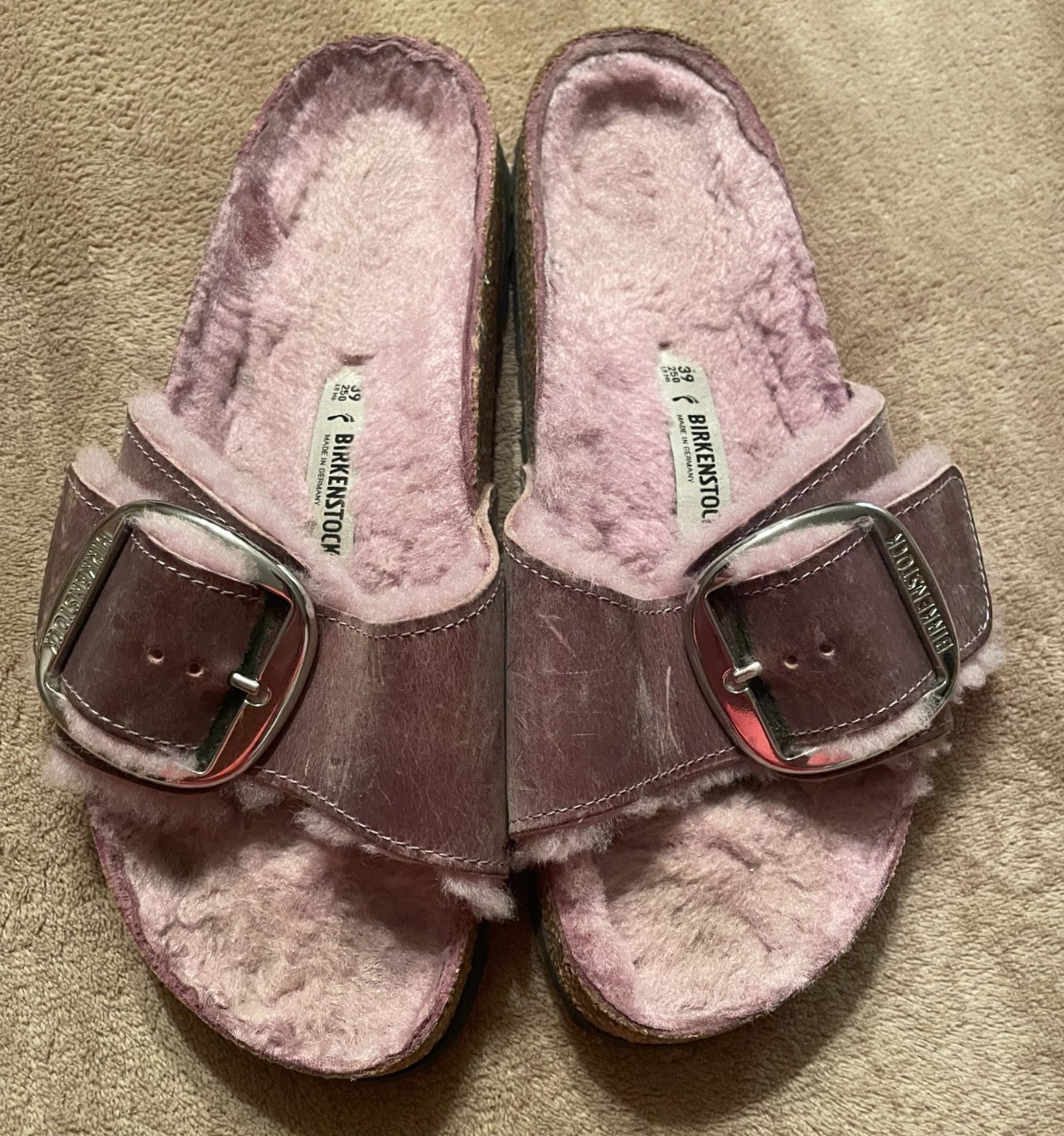 BIRKENSTOCK MADRID BIG BUCKLE SANDALS SHEARLING LINED DISTRESSED PURPLE 39